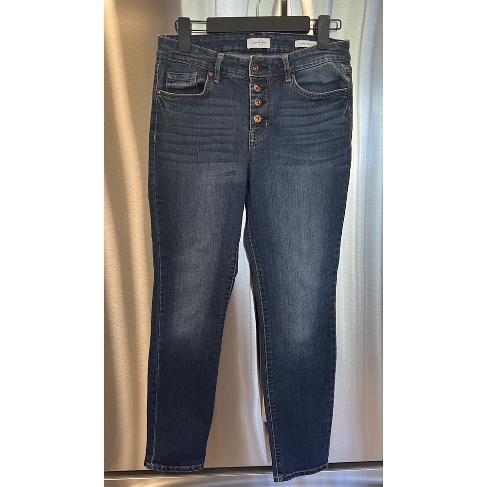 Jessica Simpson Jeans Women's size 8/29 Rolled Cuff Ankle Mid Rise Stretch Denim